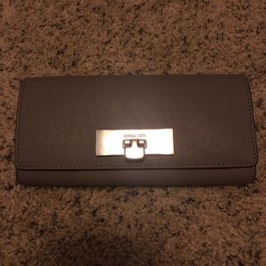 Michael Kors grey wallet